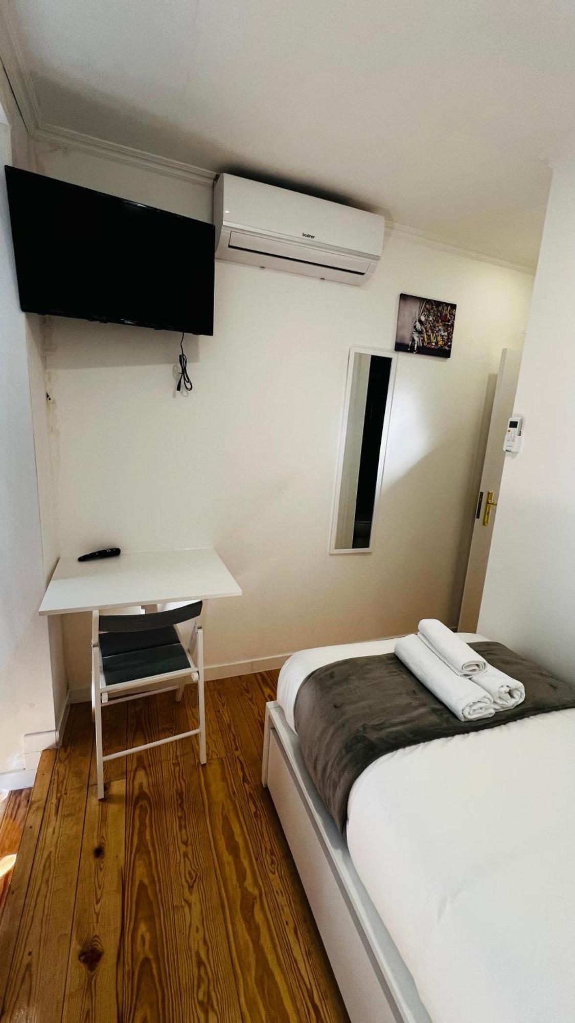 Suites Luciano Cordeiro Lisbon Bagian luar foto