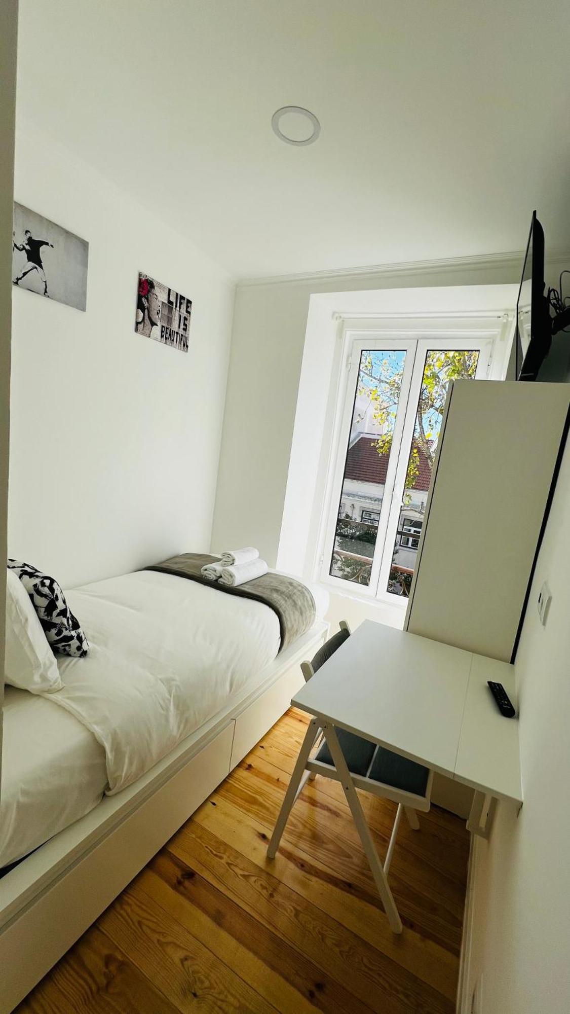 Suites Luciano Cordeiro Lisbon Bagian luar foto