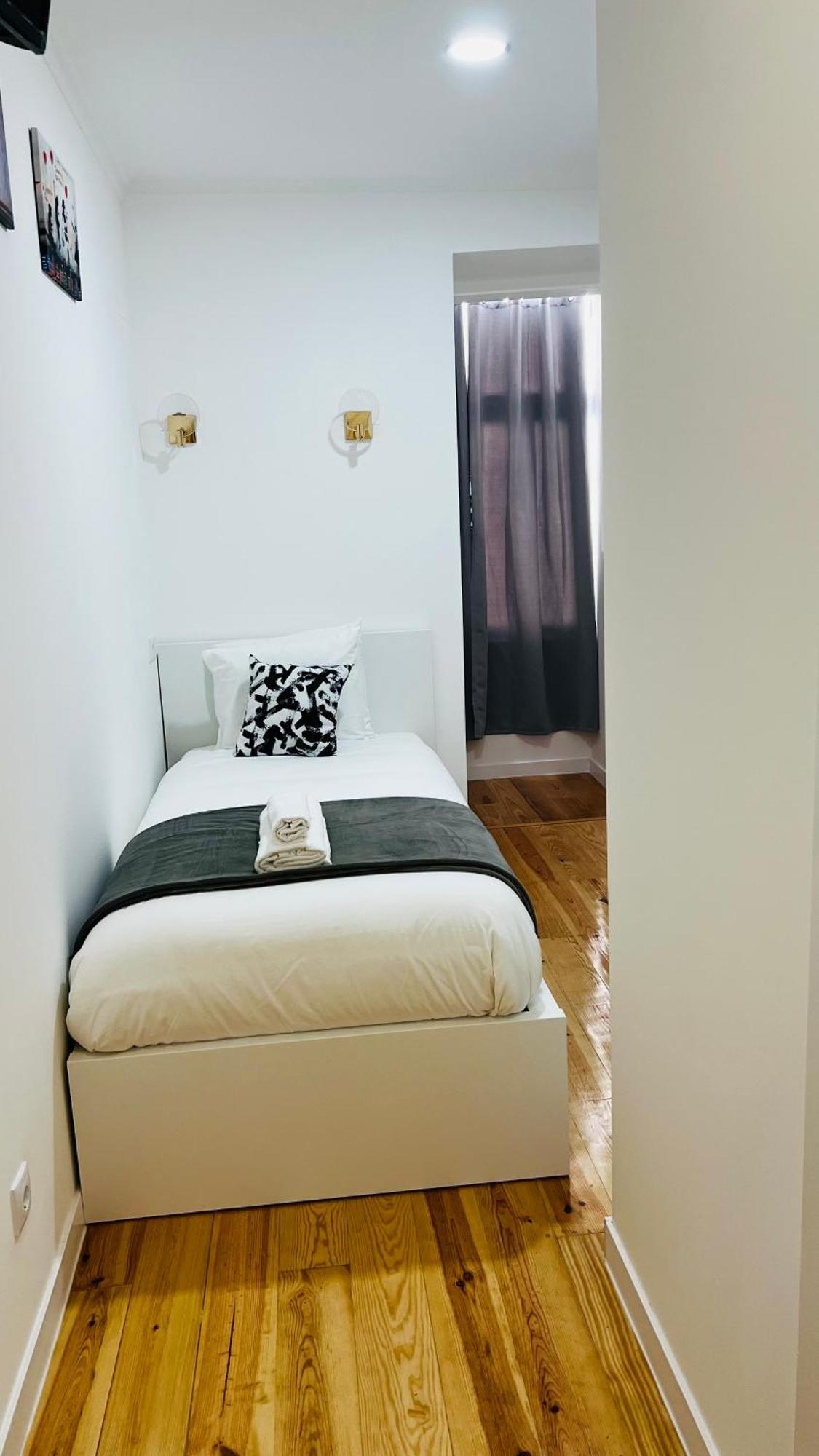 Suites Luciano Cordeiro Lisbon Bagian luar foto