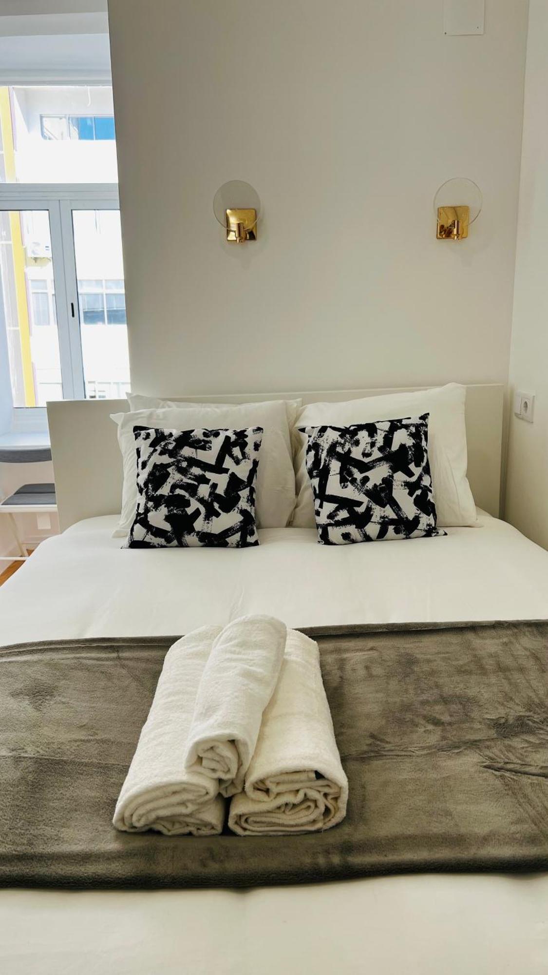 Suites Luciano Cordeiro Lisbon Bagian luar foto