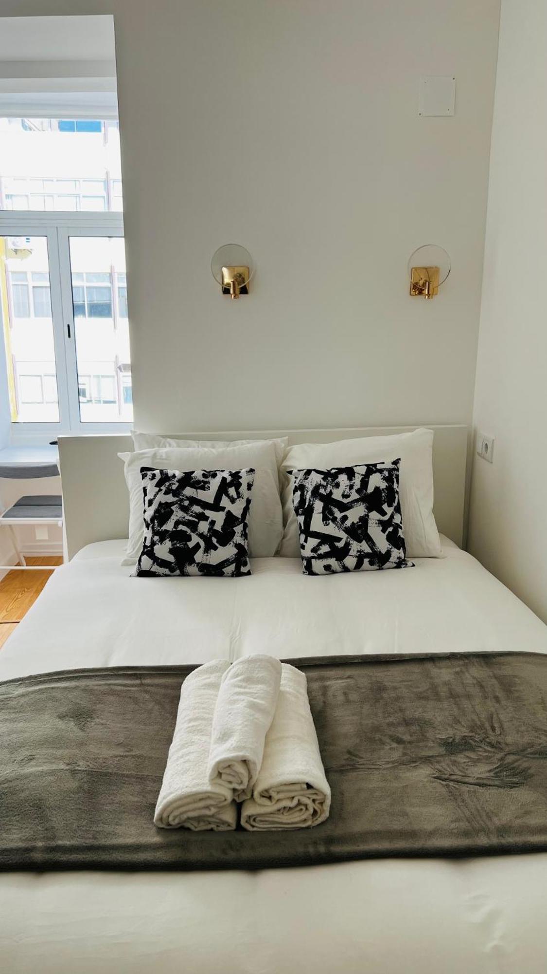 Suites Luciano Cordeiro Lisbon Bagian luar foto