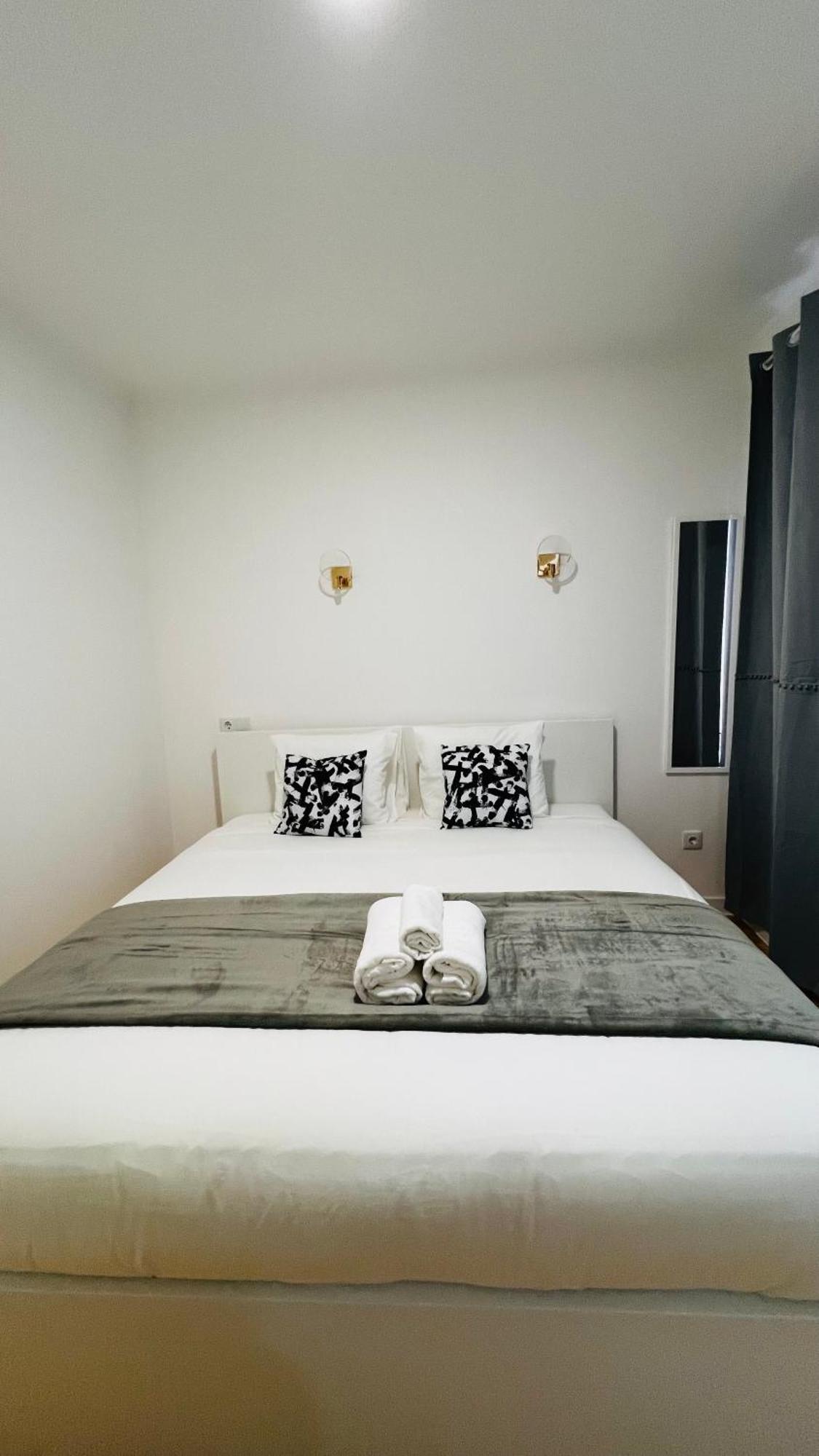 Suites Luciano Cordeiro Lisbon Bagian luar foto
