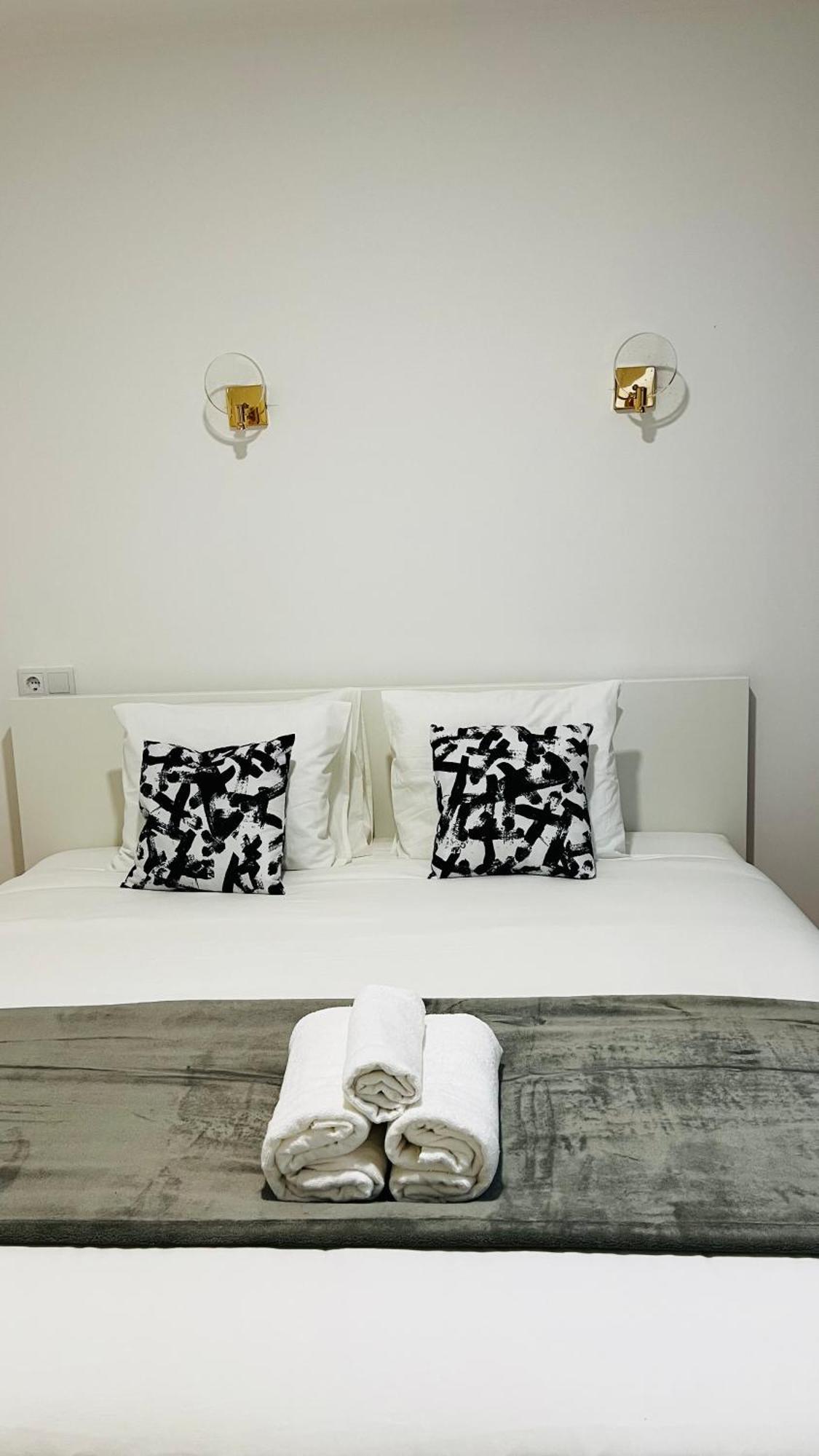 Suites Luciano Cordeiro Lisbon Bagian luar foto